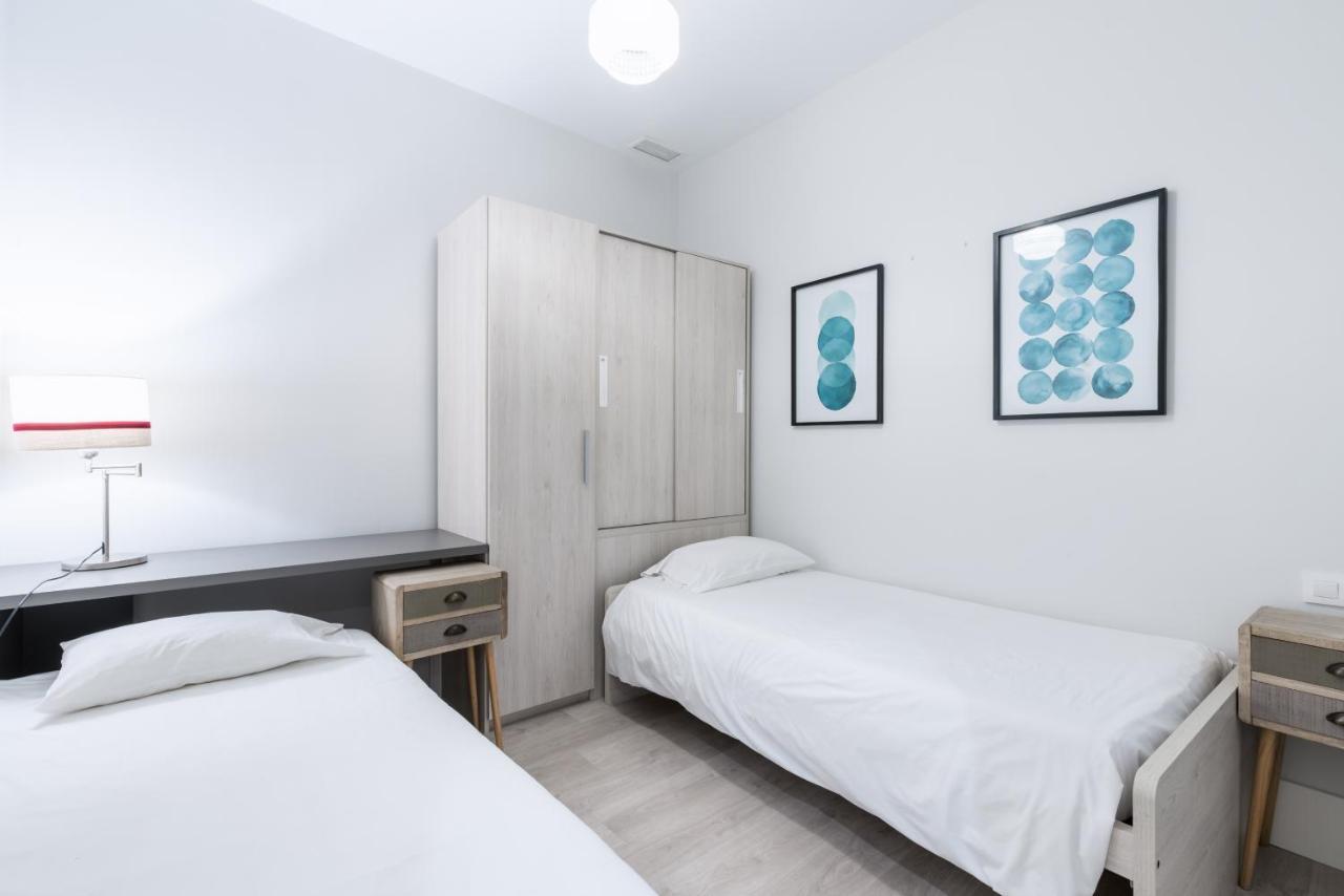 Aoa Green Gardens Suites Севілья Екстер'єр фото