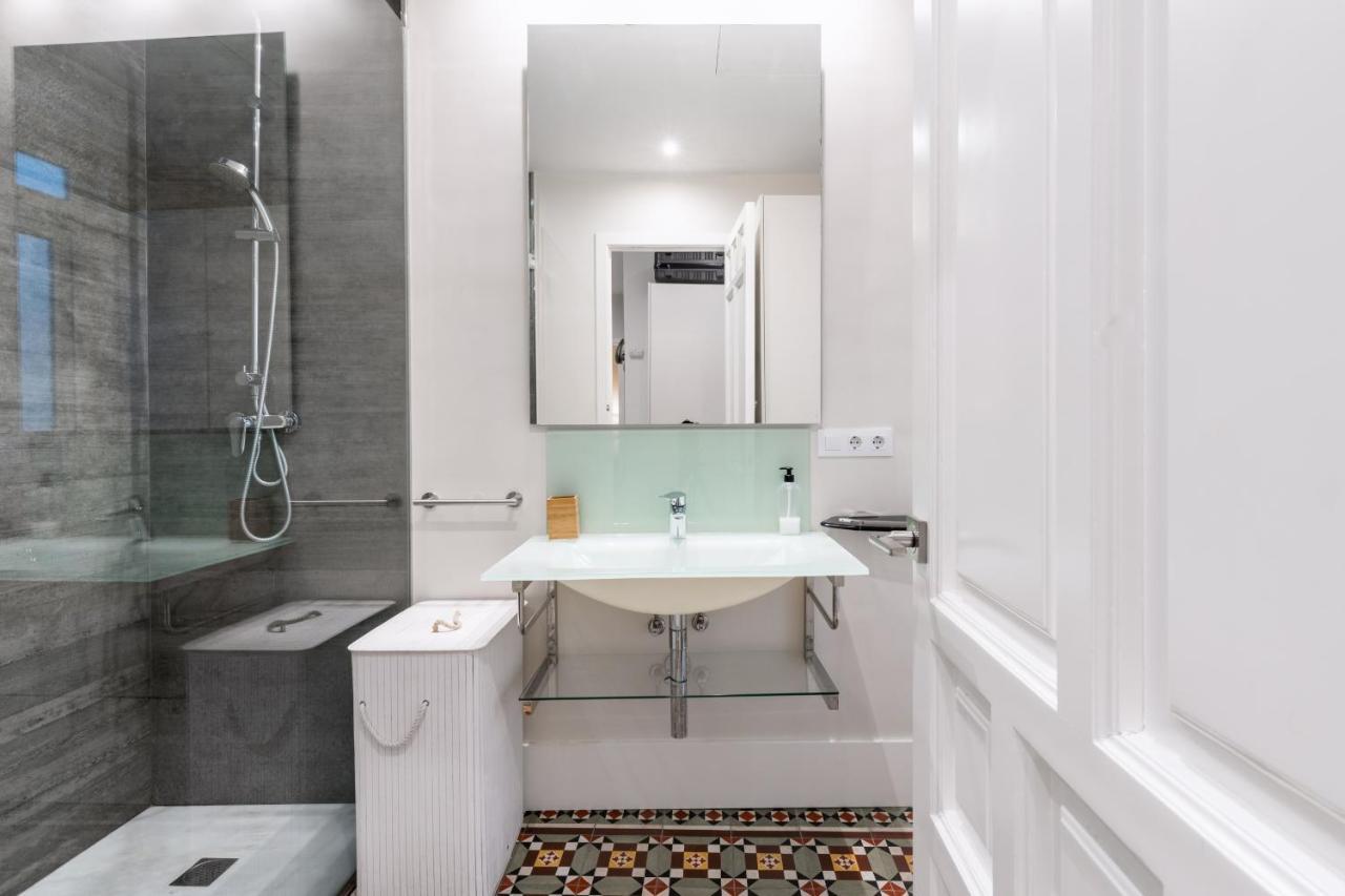 Aoa Green Gardens Suites Севілья Екстер'єр фото