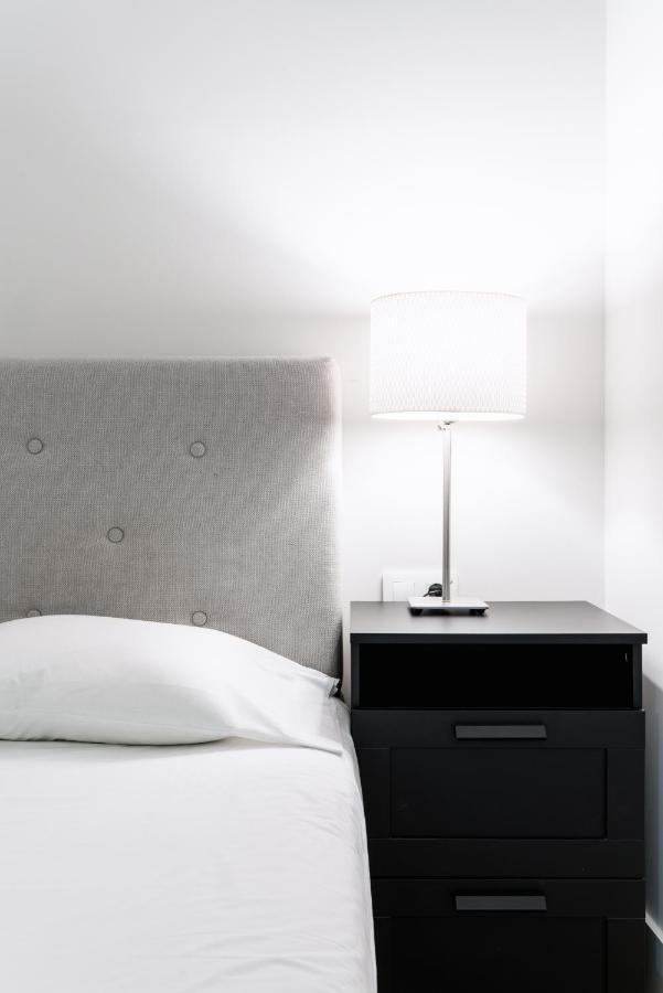 Aoa Green Gardens Suites Севілья Екстер'єр фото
